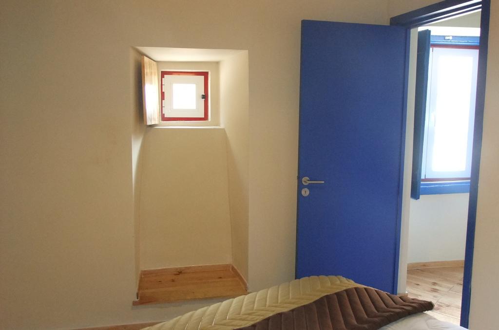 Way To Castle -